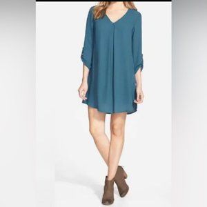 LUSH Karly Shift Dress in Emerald size M